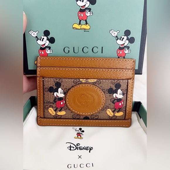 Special Edition  Gucci Disney Collaboration! GUCCI Micro GG Card Case SOLD - Picture 7 of 7